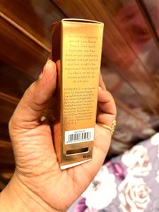 Swiss Beauty LIQUID HIGHLIGHTER