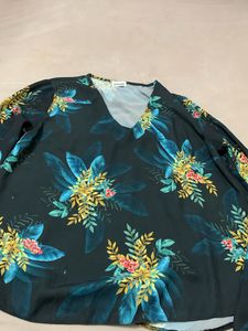 Front Side Little Stain Zoom And See