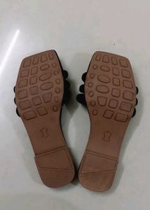Black Flat Sandle Perfect for Summer🌞🏖️