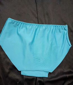 Women Seamless Panties Pack Of 3