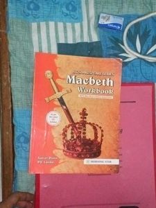 Brand New Macbeth Text Book And Free Clipper File