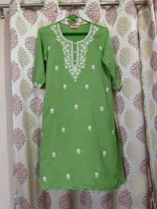 Green Embroidered Kurta✨