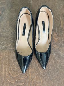Women Heels Black Size 5