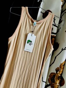 Ribbed Bodycon Midi Dress
