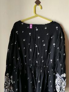 A Line Black Dress With Long Sleeves