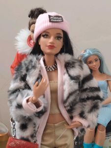 Barbie doll cute clothes set