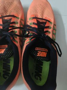 Nike Zoom Pegasus OG Shoes-Tread Flaw