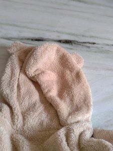 Urbanic Ski Bear Fleece Hoodie Beige Cream