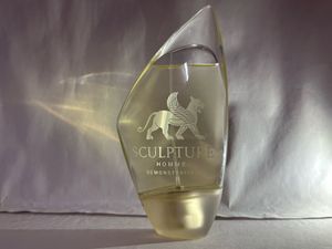Sculpture Homme Perfume