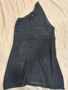 Chic Black One-Shoulder Dress