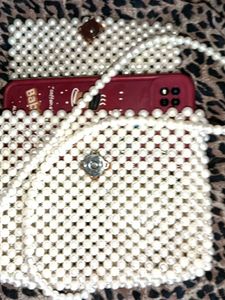 pearl 🦪 Beaded Handbag 👜