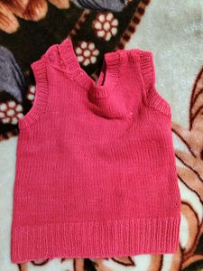 Cute Knitted Sleeveless Top