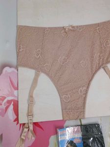 (1300)Lace Garter Belt Set