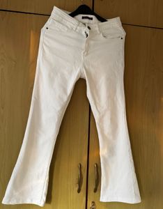 Off White Boocut Jeans