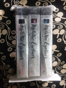 Metallic Eyeliner Set