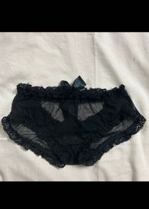 Lace Trim Panty Set