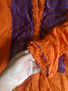 Set Of  2 Kurtis
