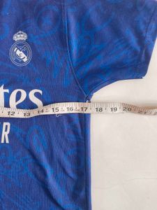Real Madrid Jersey (Kroos)