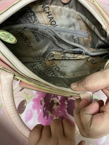 Brand Min Min Baby Pink Stylish Side Sling Handbag It Is Used But In Good Condition Smart Pink 💓grab It Fixed Price No Bargaining Please 🙏puja Sale Offer Grab It Fast