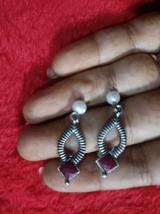 Pearl Drop Earrings