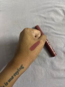 Mamaearth Moisture Matte Lipstick - Carnation Nude