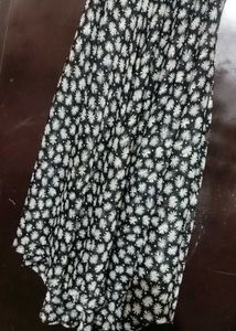 Black &amp; White Floral Print Dress For 40 Bust