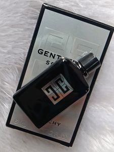 Givenchy Miniature 💕♥️