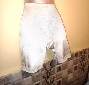 Size S/ M 🎁Buy 2 Get 1 Free🎁Vintage ShaperShorts
