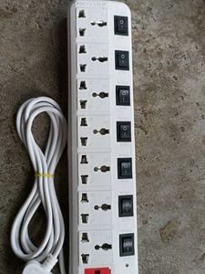 Extension Board Powder Shoket 7 In 1