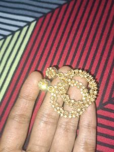 Sparkling Gold Circle Earrings