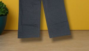 DG186 Size-30 Straight Jeans