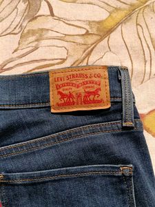 Levi's Dark Wash Denim Jeans