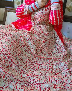 Red & Gold Embellished Lehenga❤️