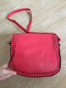 Preloved Sling Bag