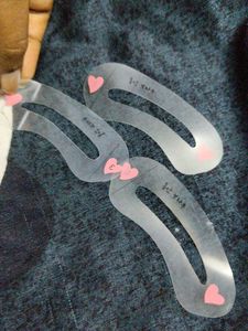 Eye Brow Shaper