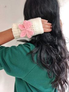 Crochet Bow Gloves