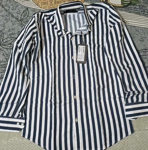Mens L size shirt checked new with tag