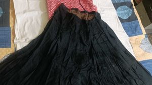 Pink &amp; White Color Ka Kurta And Black Long Skart💃