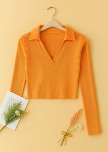 Trendy Light Orange Ribbed V-Neck Collar Crop Top