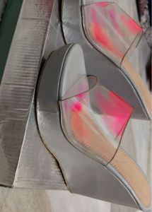 Platform Heel