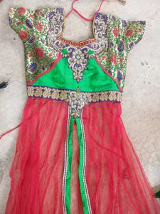 Dress with long fish cut skirt