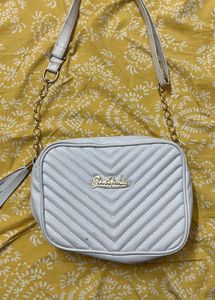 White Quilted Shoulder Bag with Gold Chain