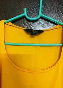 🌼 Preloved Yellow Top – Zink London | Size M