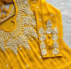 Chikankari Kurti