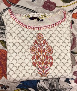 Sleeveless Kurta