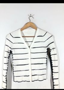 Pullover top