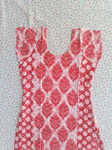 Red &amp; White Printed Kurta L Size