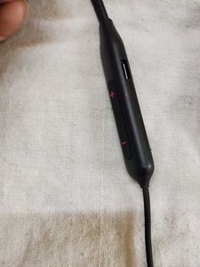 🎧 OnePlus Bullets Wireless Z2 (Magico Black)