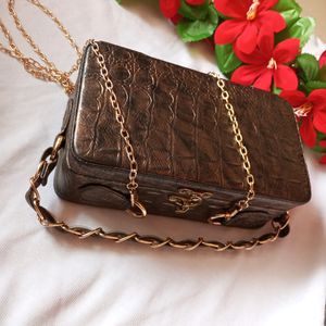 NEW SLING BAG With Detachable Chain