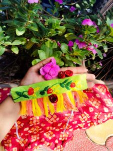 Handmade Febric Embroidery Chocker